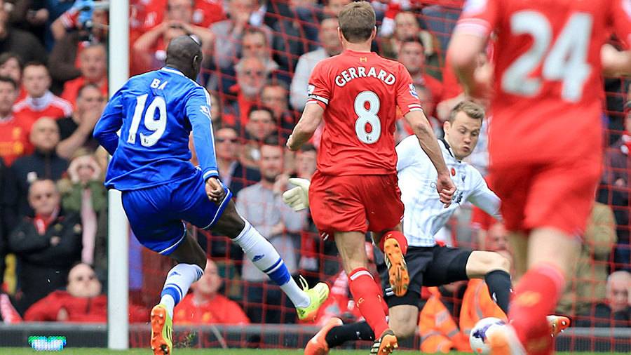 佛罗伦萨连续8场不胜，赛后哲科拿着扩音器与球迷沟通